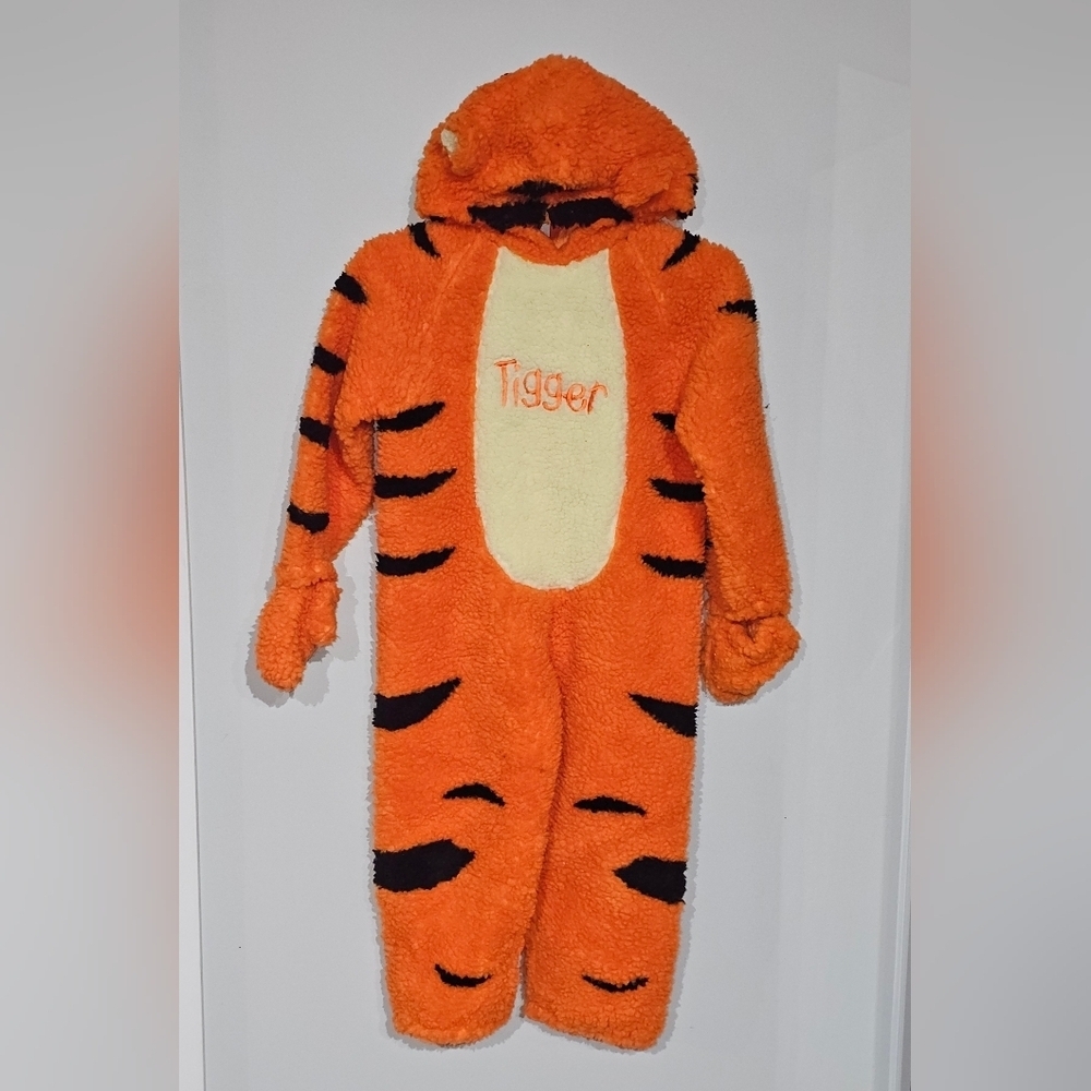 Talking Tigger Costume 4T 5T 6T 4 5 6 Child's Kids Halloween Disney Store